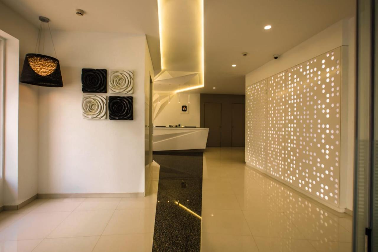 The Mayberry -A Bergamont Group Of Hotels Tirupur Exterior foto